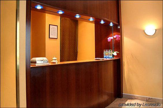 Aparthotel Pavillon Courcelles Parc Monceau Parigi Interno foto